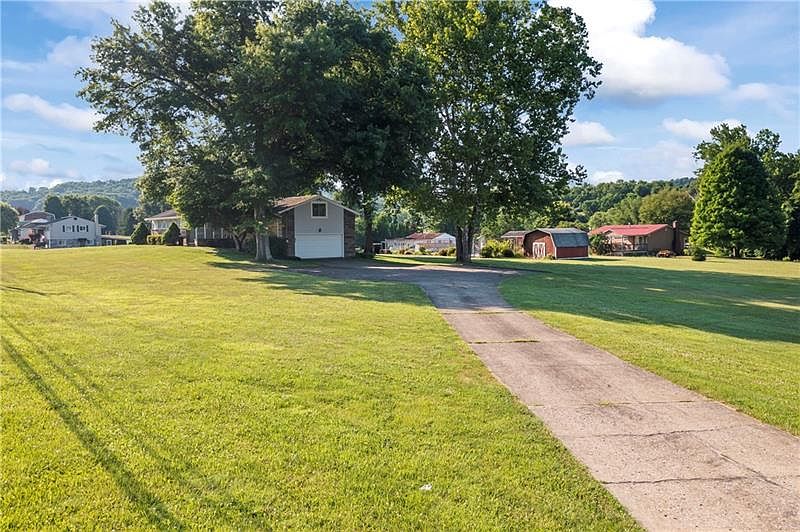 325 Rolling Meadows Rd, Waynesburg, PA 15370 Zillow