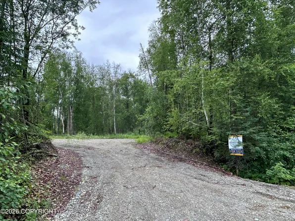 32906 S Mount Brooks Dr, Talkeetna, AK 99676