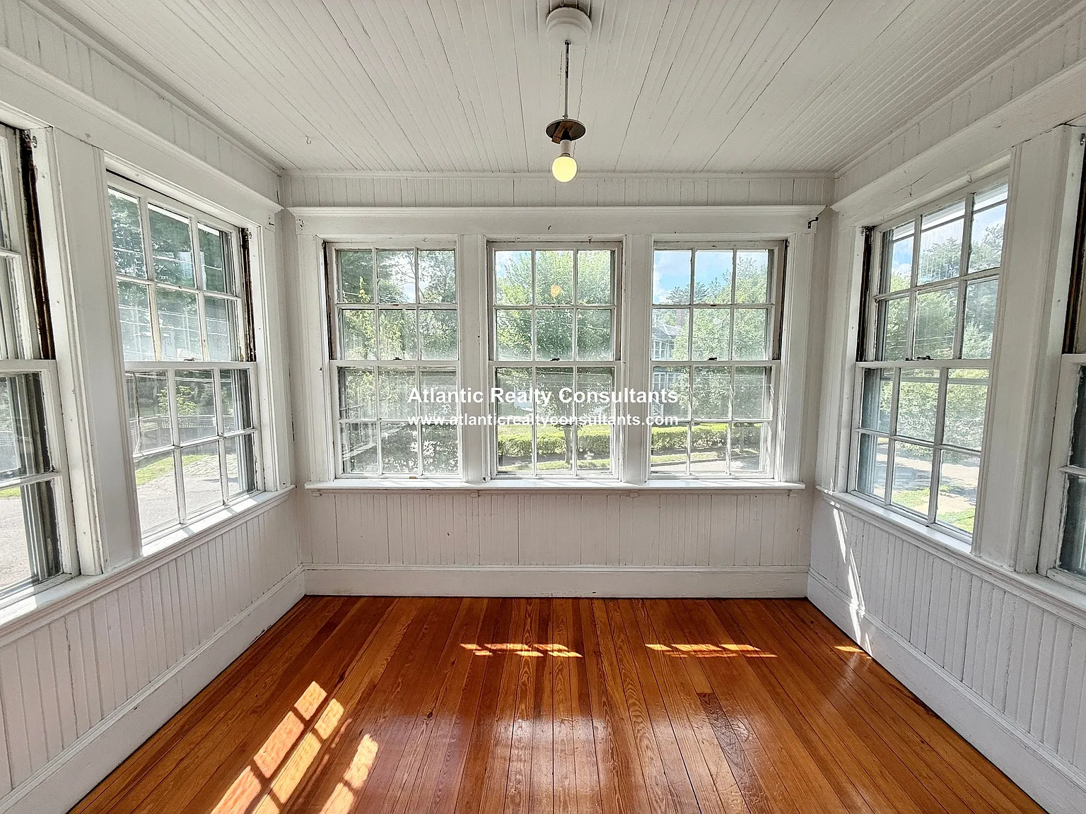 6 bed, 2100 sqft, $6,000 — Photo 4