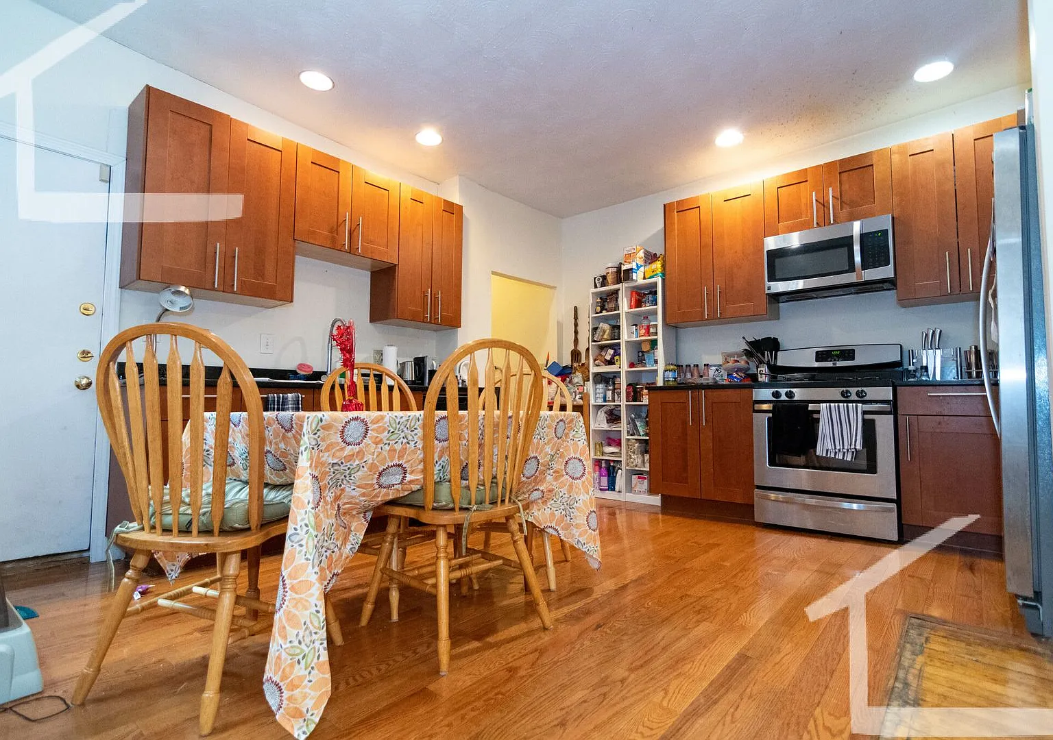 9/1/26 No Fee! Renovated 5BR/2BA near BU, Harvard Ave, Green Line — Photo 1