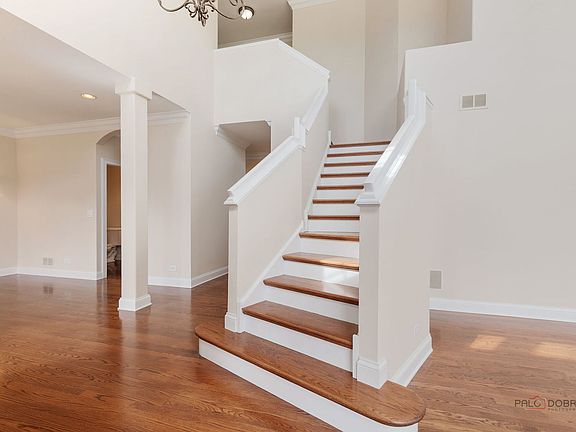4th image of 1133 Jessica Ln