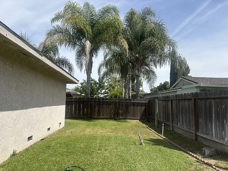 2980 Virginia St — Photo 21