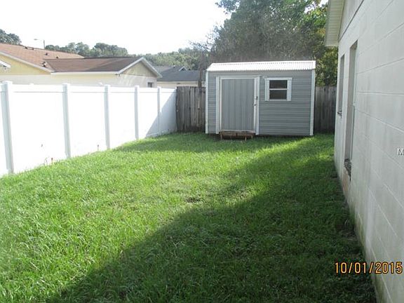 5th image of 1109 W Knollwood St
