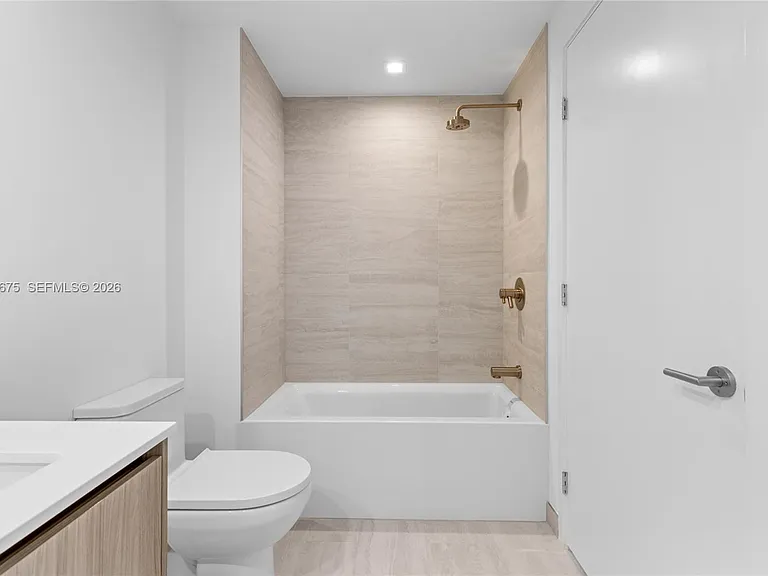 77 SE 5th St #2205 — Photo 17