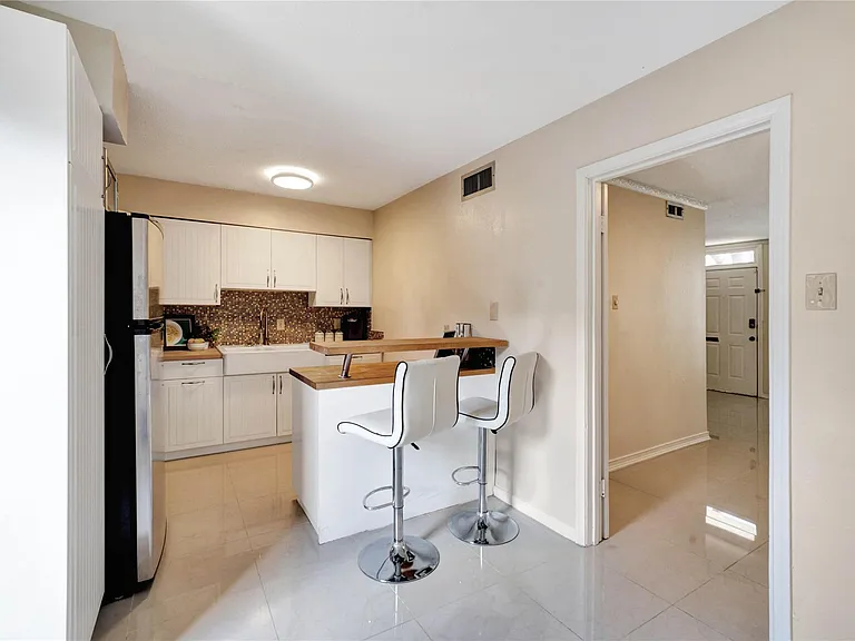 3006 Brockbank Ct #3006 — Photo 2