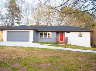 3332 Betty Cir, Decatur, GA 30032