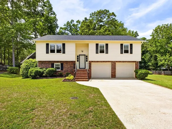 6 Royal Oak Ct, Greenville, SC 29607