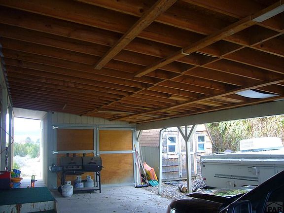 4th image of 2917 Applewood Dr