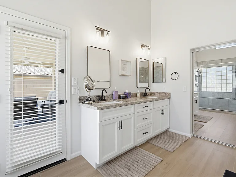 12516 W Solano Dr — Photo 20