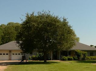 11021 Fm 153, Winchester, TX 78945