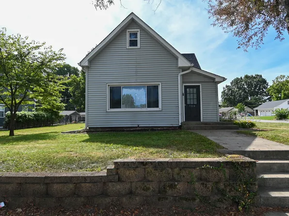 703 E Main St, Plainfield, IN 46168