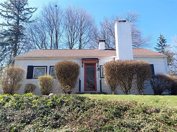 2nd image of 200 Ambergate Rd