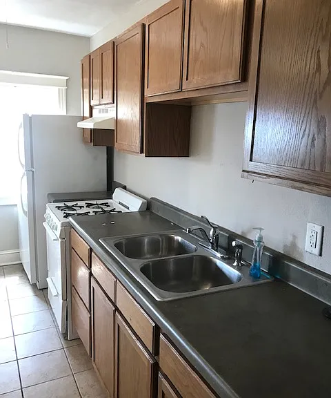 3751 Washington St #9 — Photo 7