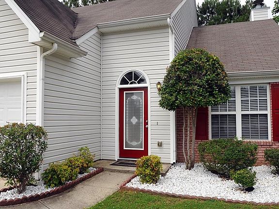 3rd image of 1562 Dehaven Ct