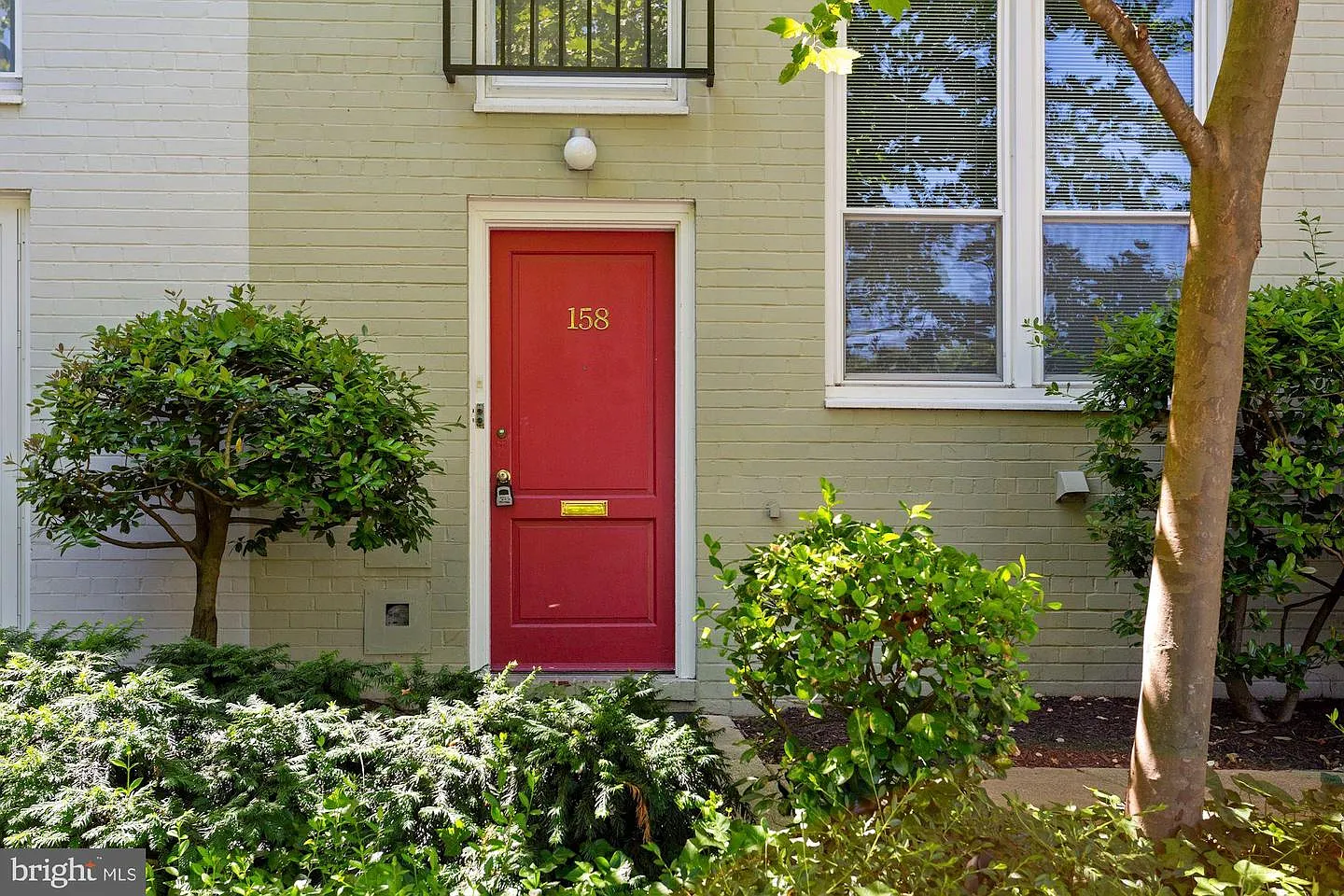 2 bed, 2176 sqft, $2,800 — Photo 2