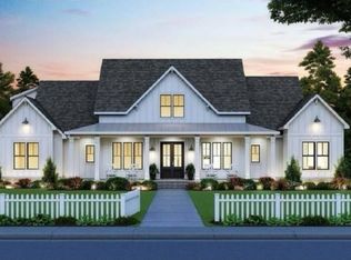 102 Long View Ct, Pickens, SC 29671