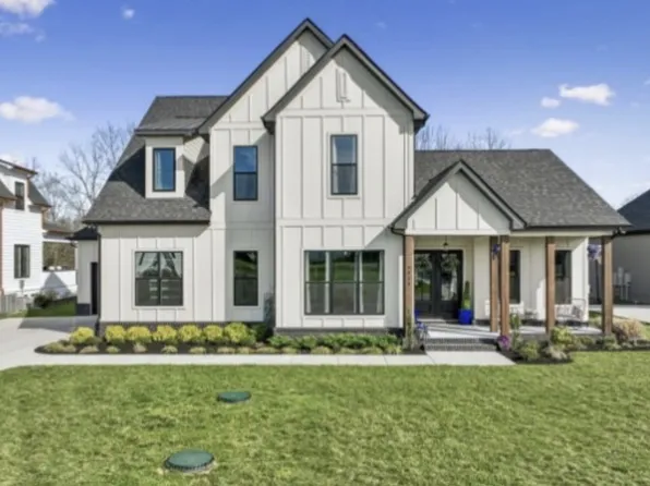6825 Springwater St, Smyrna, TN 37167