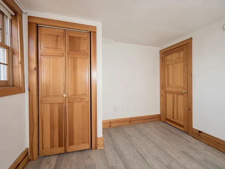24 Garfield St #24 — Photo 11