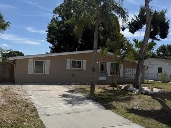 2911 Pafko Dr, Sarasota, FL 34232