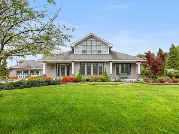 5007 Lupreese Ln, Versailles, KY 40383