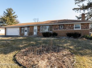 5435 Victor St, Downers Grove, IL 60515