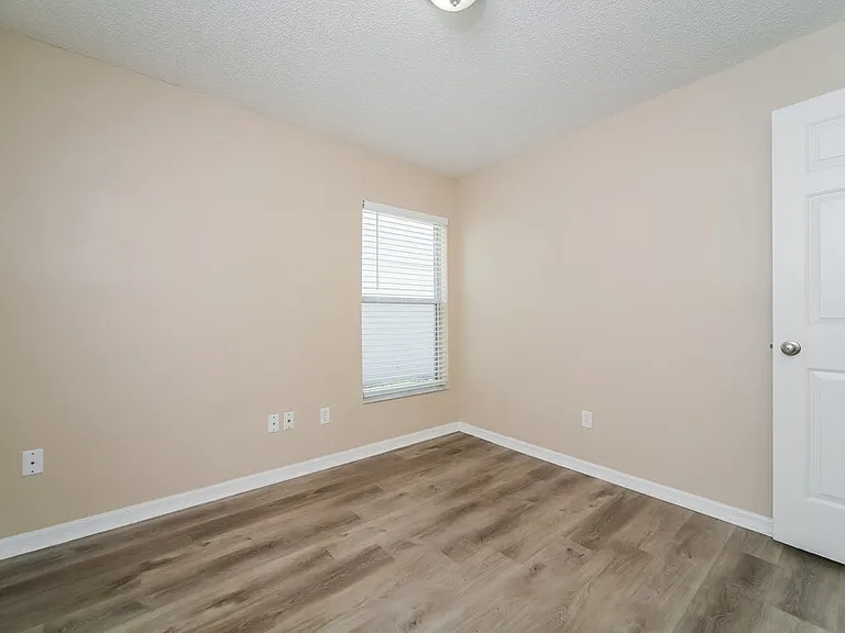 17100 Woodcrest Way — Photo 13