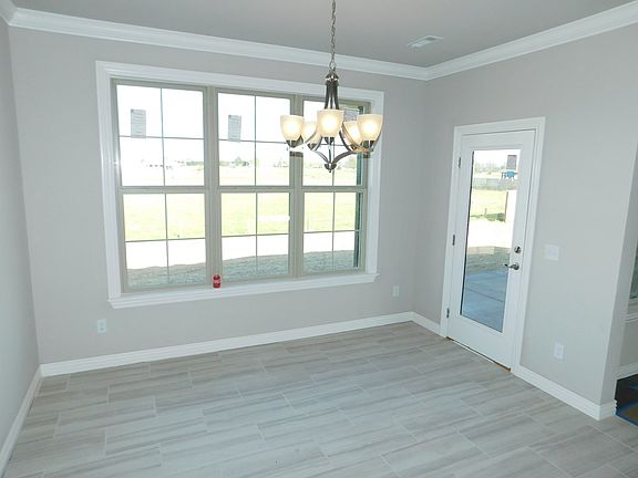 3rd image of 18508 Astor Dr