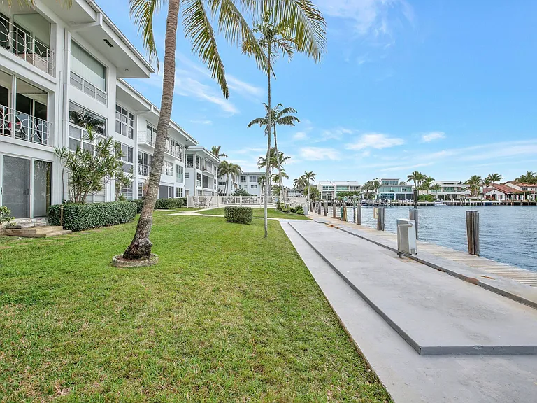 2727 Yacht Club Blvd #2A — Photo 49