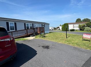 5188 Stone Terrace Dr, Whitehall, PA