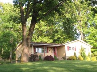 8 Highridge Rd, Spring Valley, NY 10977