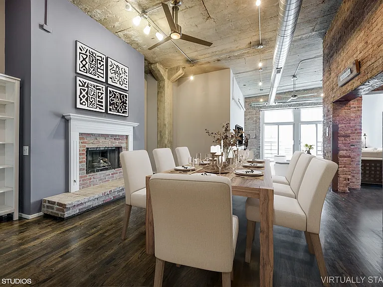 110 N Peoria St #406 — Photo 4