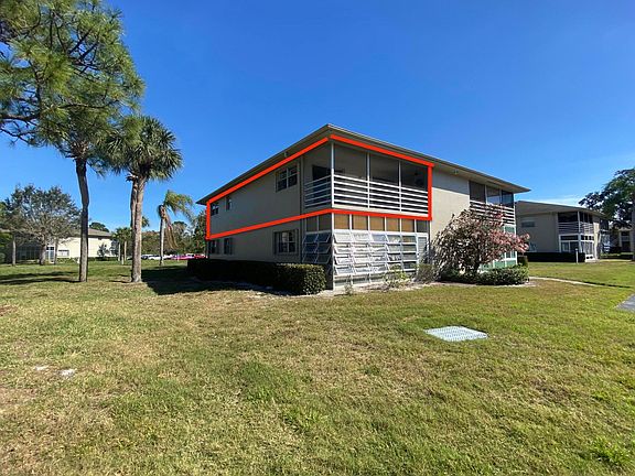 3rd image of 26 Lake Vista Trl APT 201