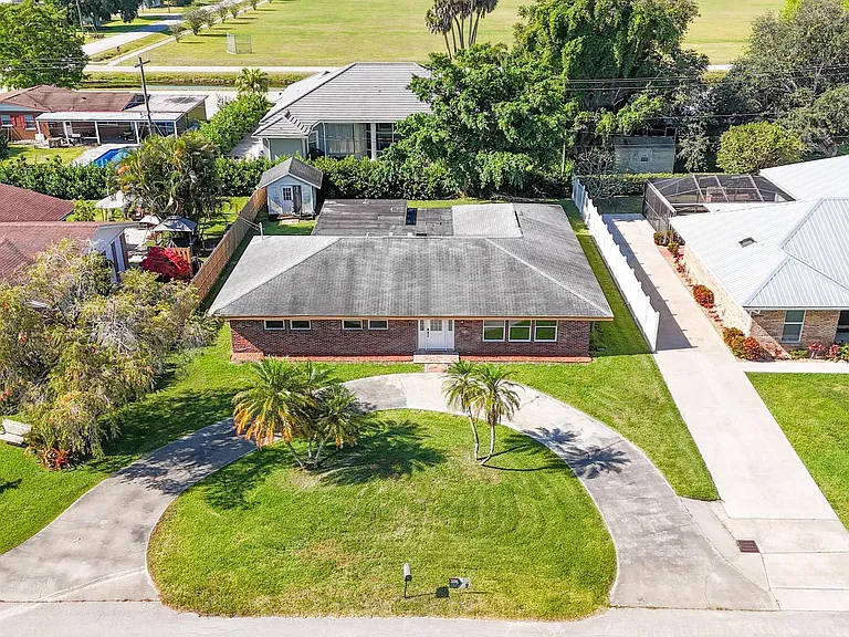 534 E Del Monte Ave — Photo 9