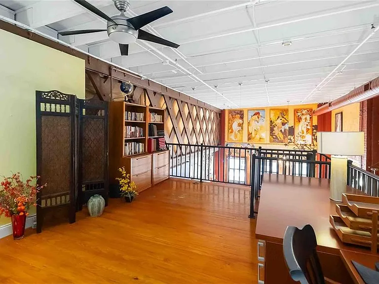 62 W Colonial Dr #301 — Photo 25