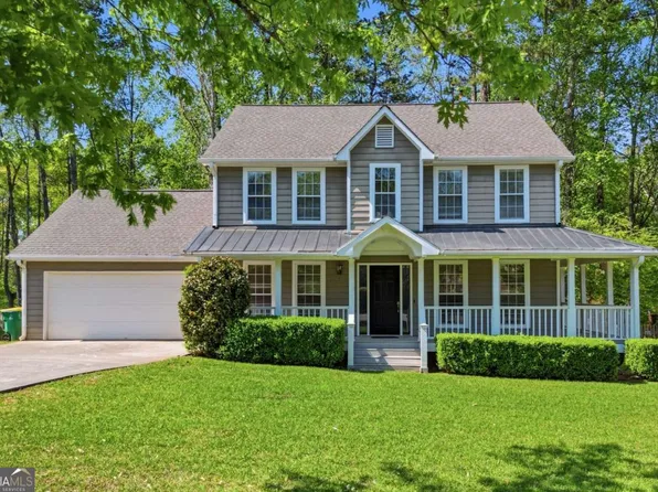 349 Winchester Way, Woodstock, GA 30188