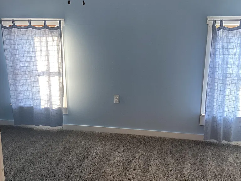 210 W Palmer Ave — Photo 10