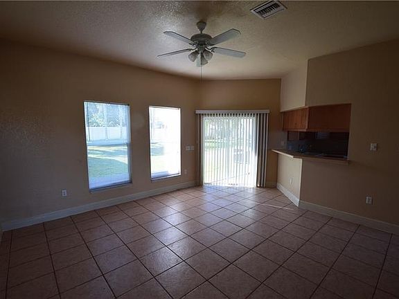 2nd image of 222 Carpenters Way APT 57