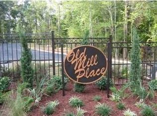 131 Old Mill Trl, Florence, MS 39073