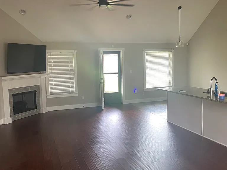 16 White Birch Dr — Photo 3