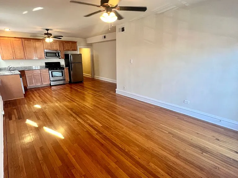 3309 W Grace Street — Photo 4