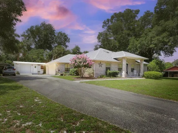 310 Kinsel Ct, De Leon Springs, FL 32130