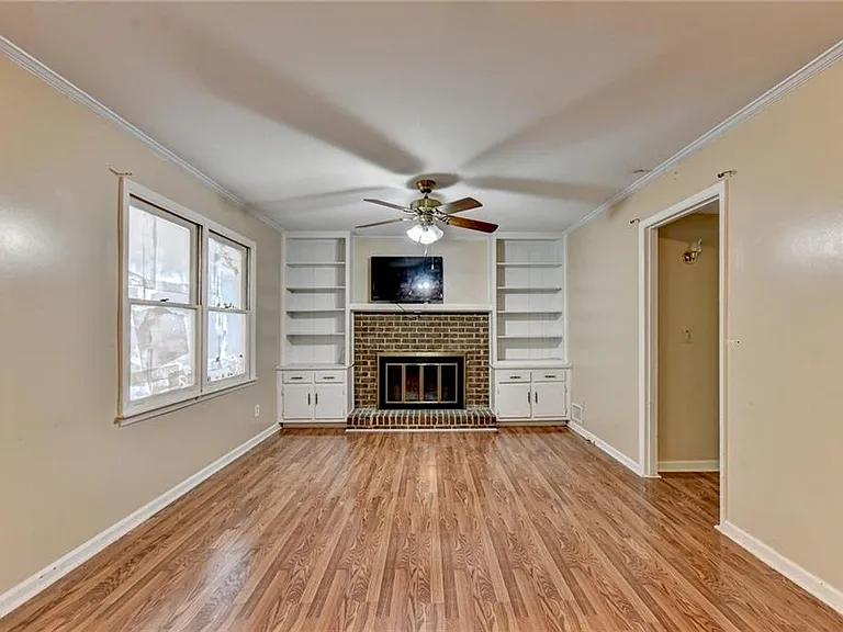 268 Allen Ct SW — Photo 21
