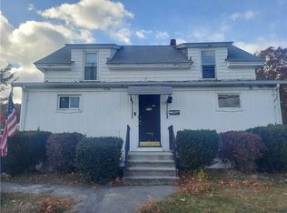 936-938 Smithfield Ave, Lincoln, RI 02865