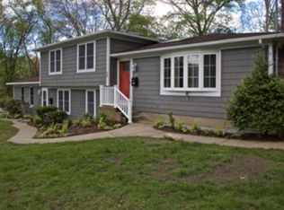 54 Maplewood Dr #1, East Greenwich, RI 02818