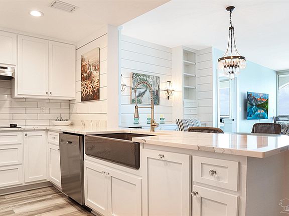 4th image of 2 Portofino Dr Suite 603