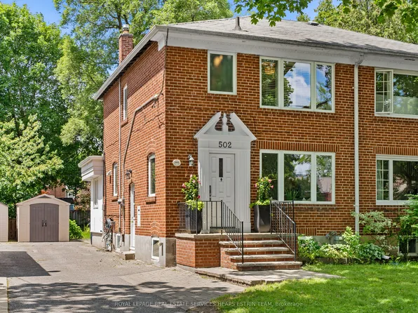 502 Sutherland Dr, Toronto, ON M4G 1K8