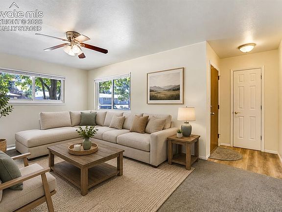 5th image of 1626 Wynkoop Dr