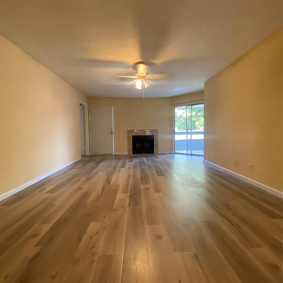 2 bed, 2.0 bath, 1068 sqft, $1,250 — Photo 4