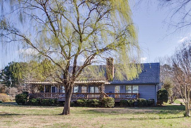 1st image of 5476 York Haven Ln