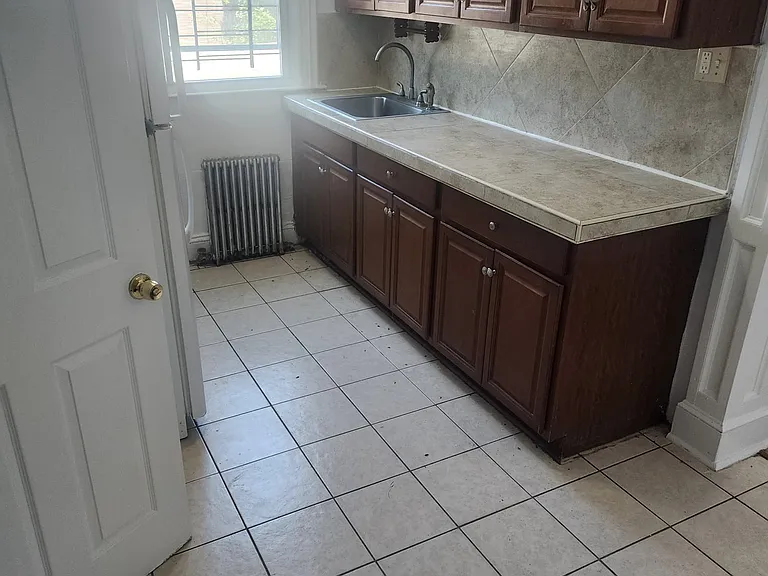 14 Garfield St #2 — Photo 3